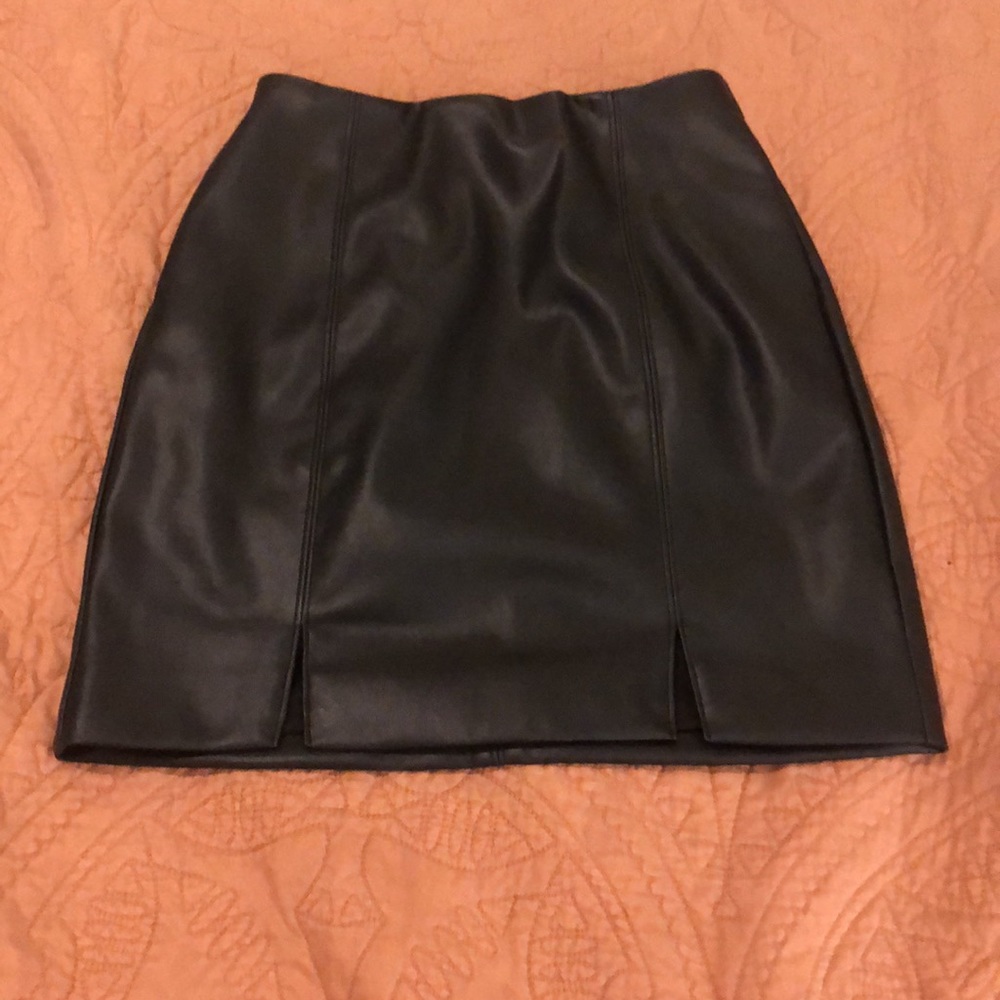 black leather skirt